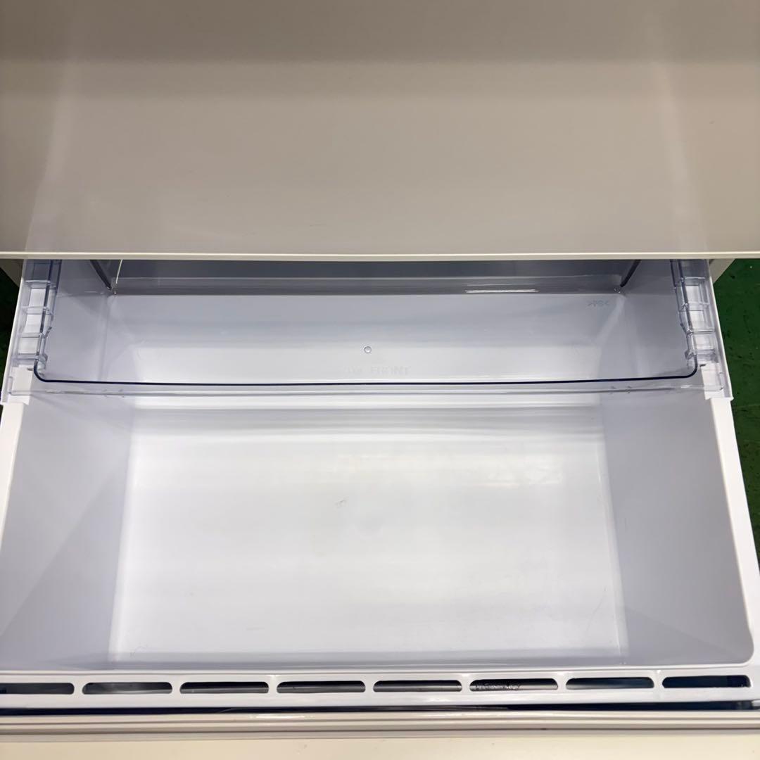 823 AQUA 一人暮らし　同棲向け　冷蔵庫　極美品　3ドア　お値引き可！！