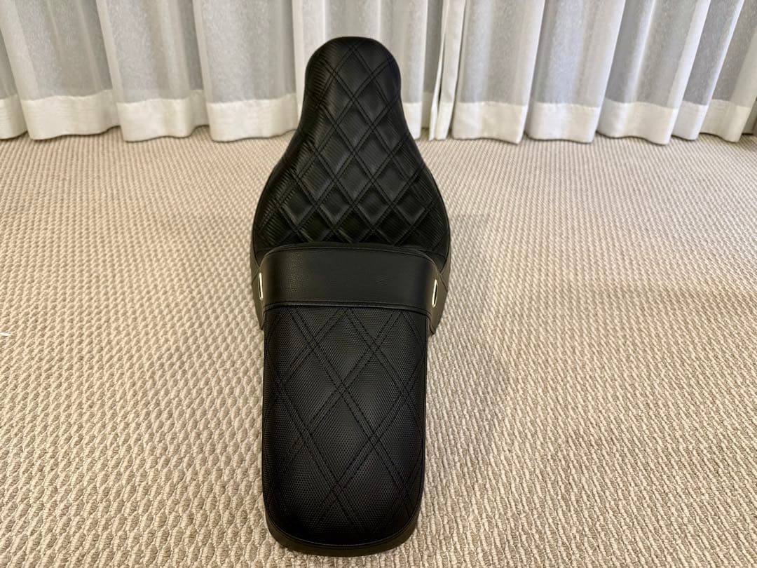 美品 中古 【SDC × Saddlemen】パフォーマンスグリッパーシート