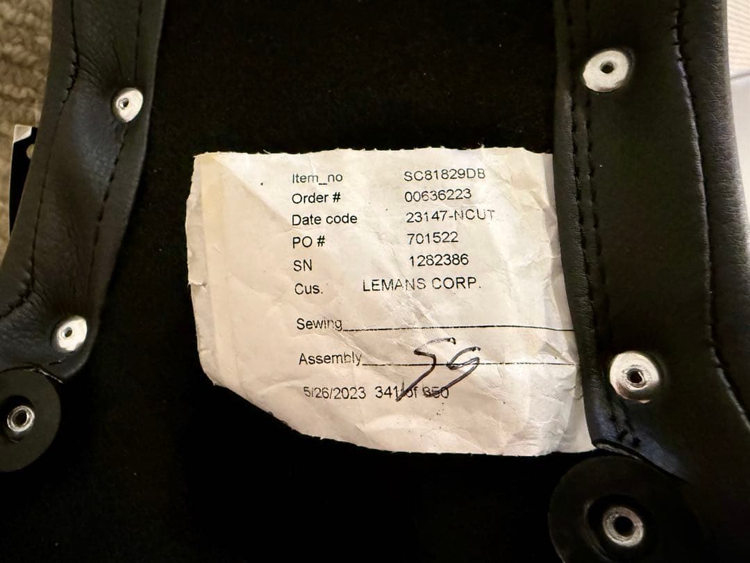 美品 中古 【SDC × Saddlemen】パフォーマンスグリッパーシート