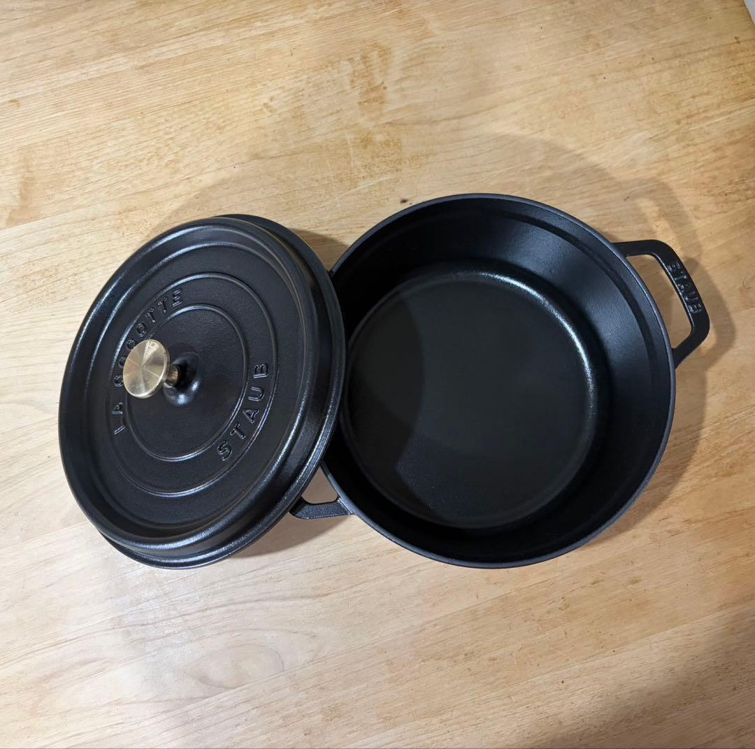 STAUB ストウブ ホーロー鍋 ピコ・ココット ラウンド 24cm ブラック