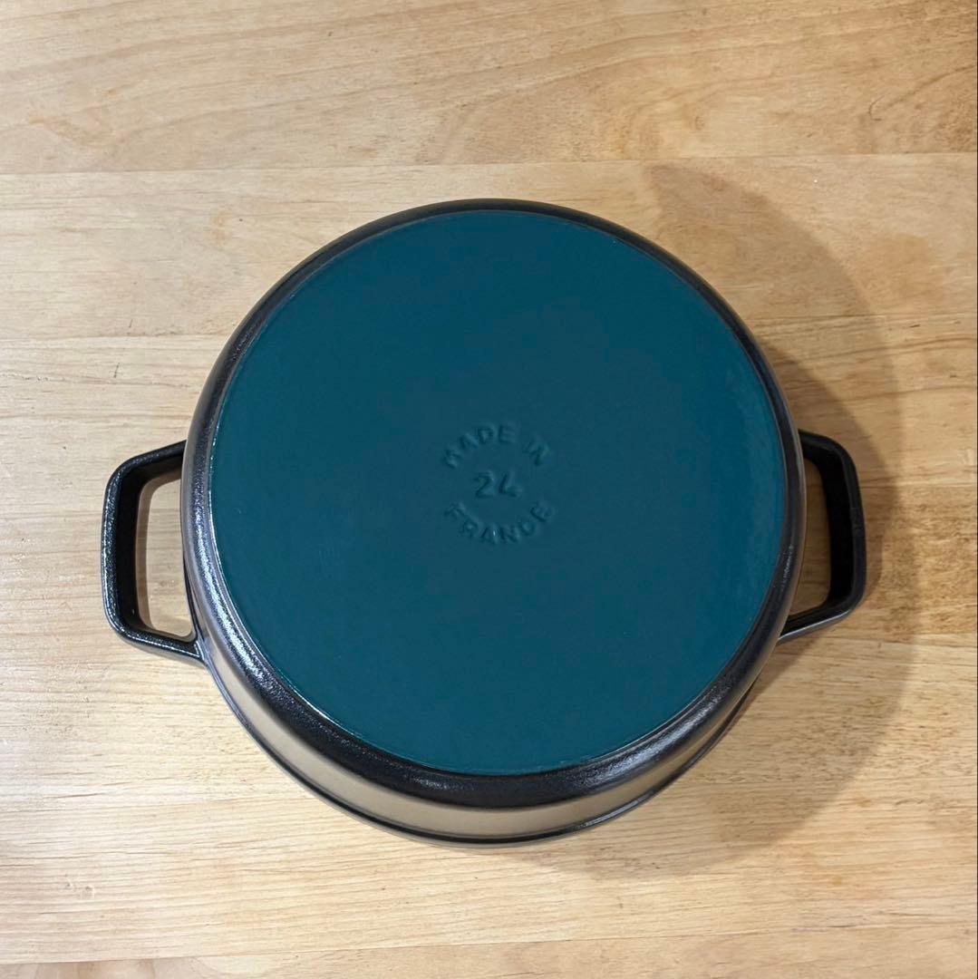 STAUB ストウブ ホーロー鍋 ピコ・ココット ラウンド 24cm ブラック