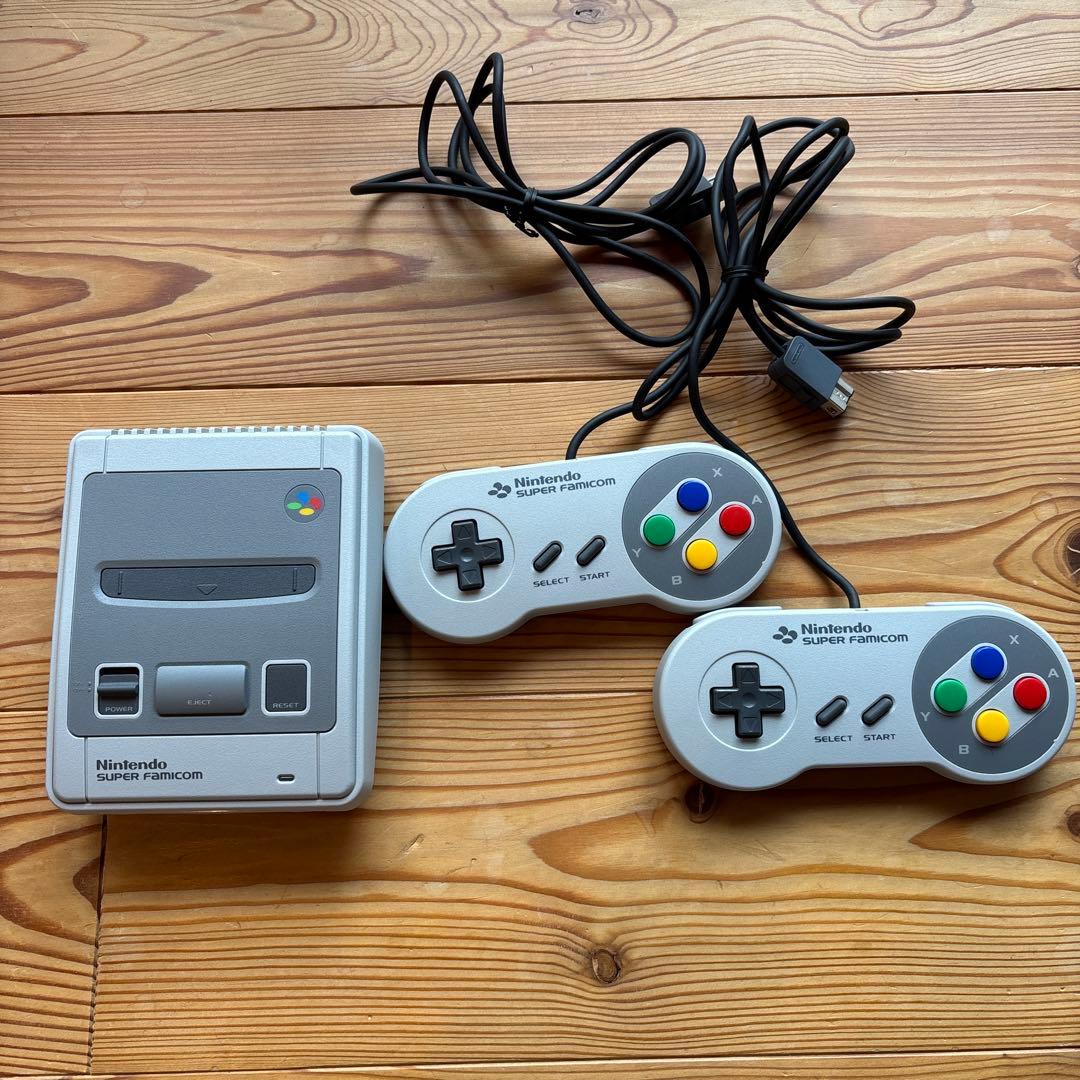 ニンテンドークラシックミニ スーパーファミコン　HDMIケーブル付き