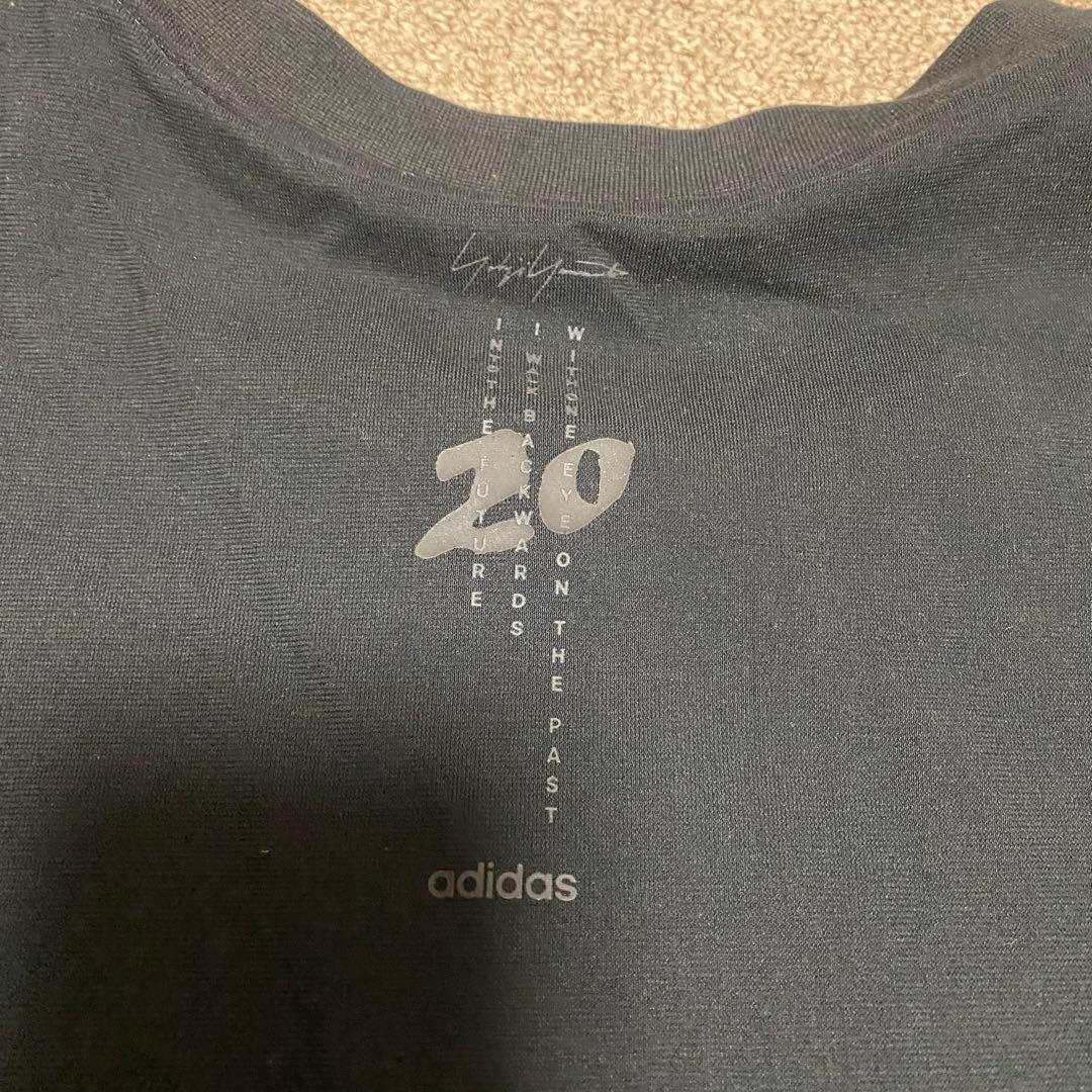 値下げ！Y-3 ラインTシャツ　XLサイズ 黒　ロゴ入り　20周年限定モデル