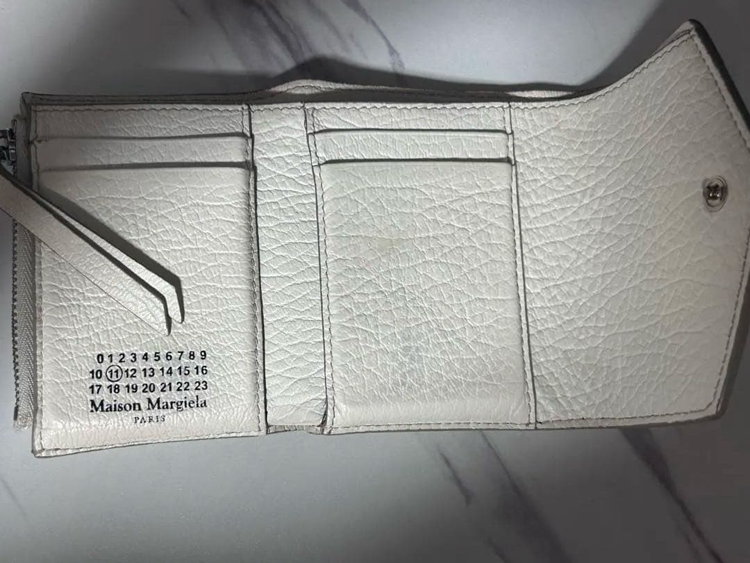 Maison Margiela メゾンマルジェラ ホワイトレザー 三つ折り財布
