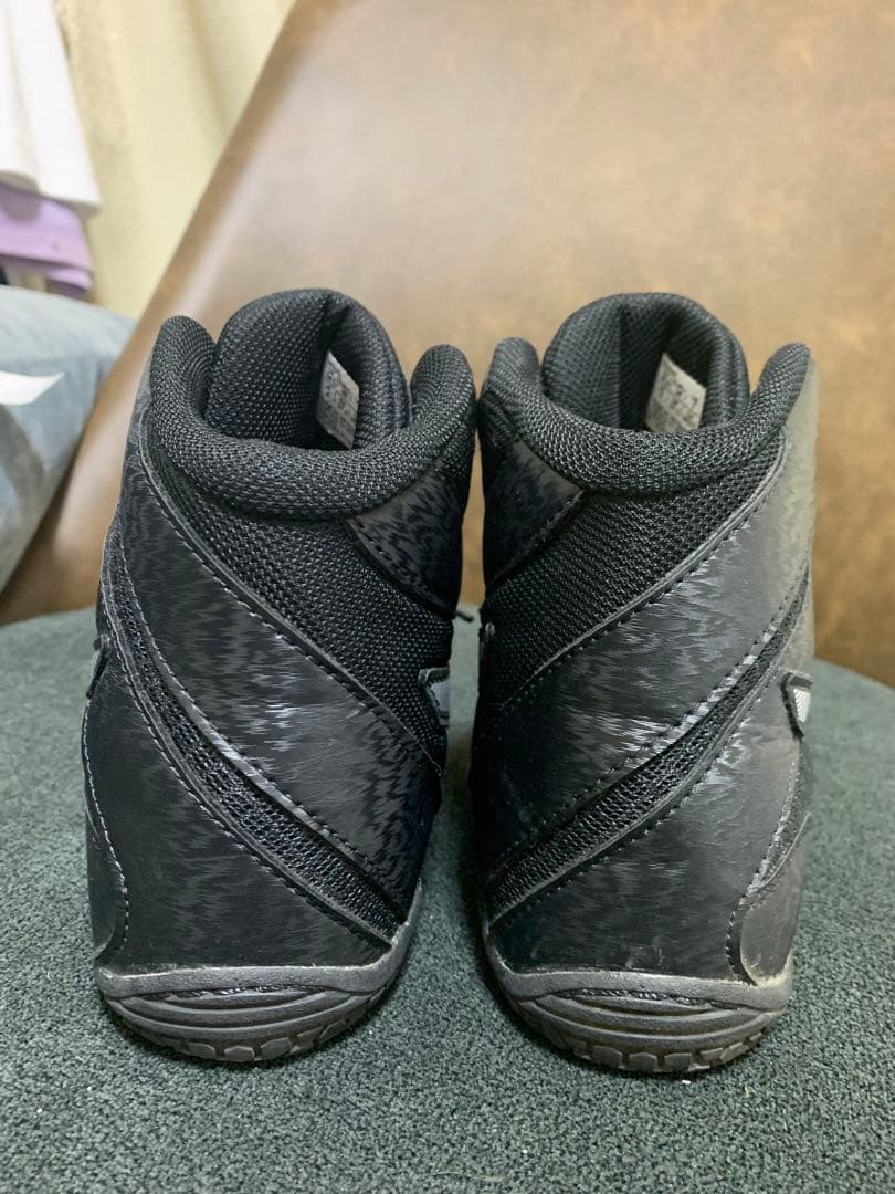 asicsレスリング ボクシングシューズ