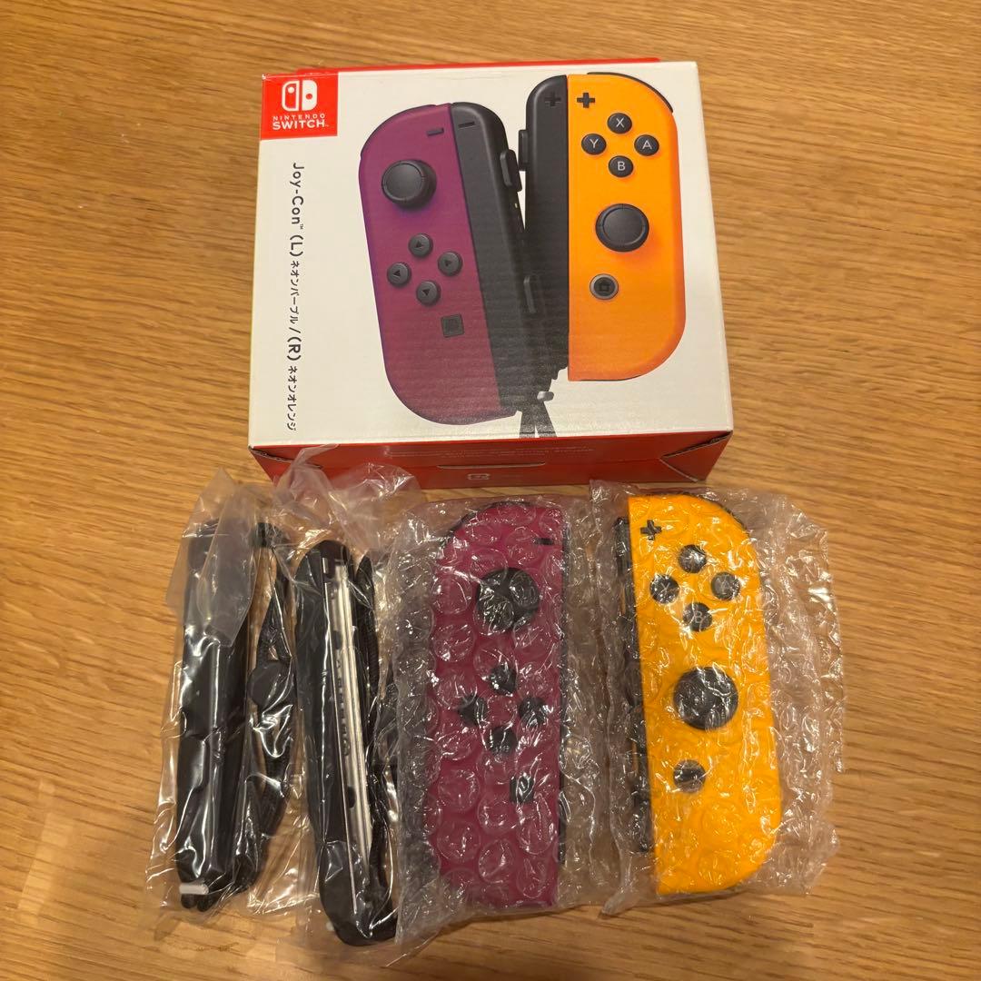 Nintendo Switch 本体 青/赤 (ジョイコン 紫/黄付き)