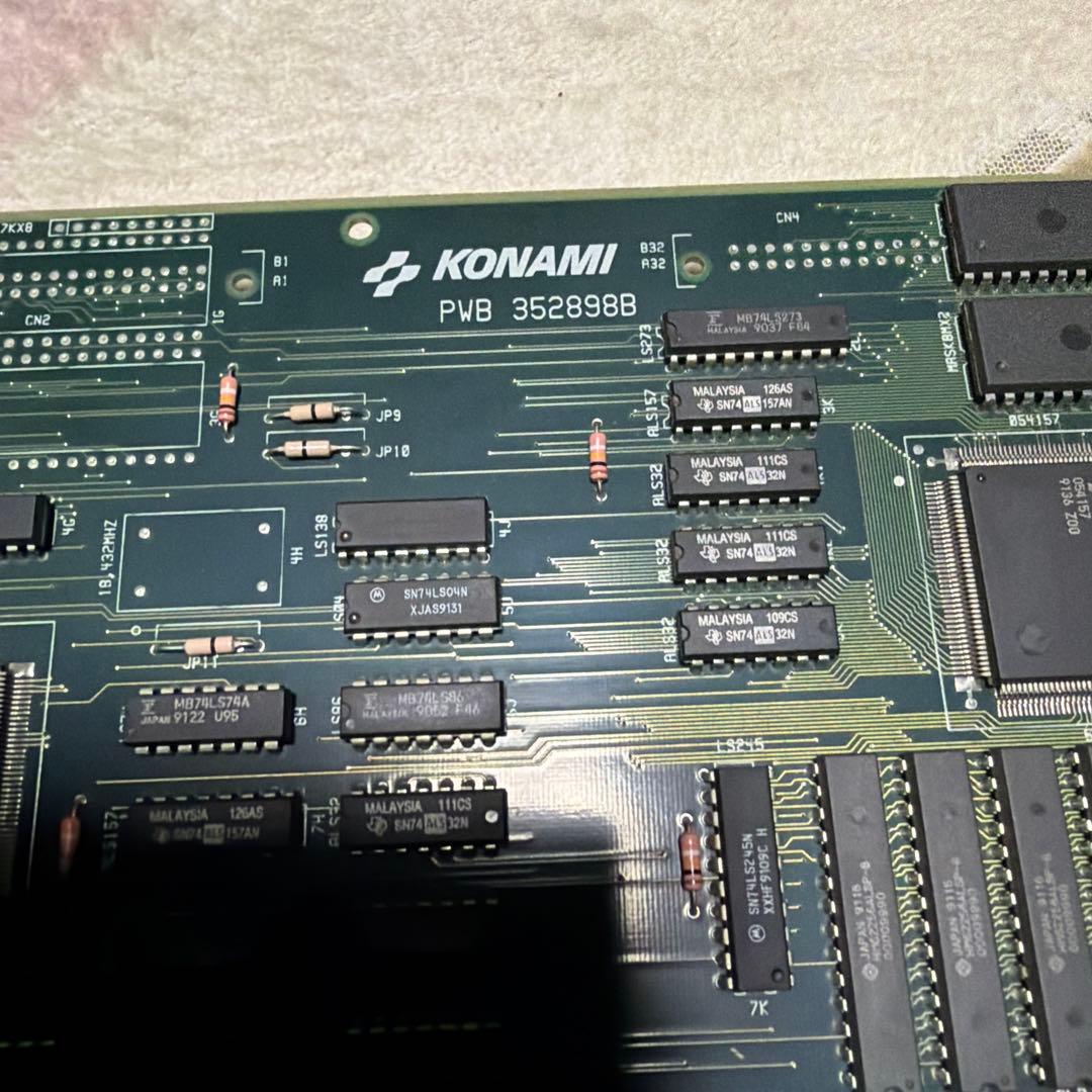 動作未確認　中古　アーケード基盤　コナミ　ゼクセクス　基盤のみ