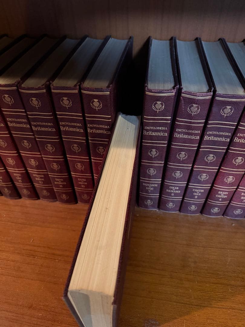 【はるな】Encyclopedia Britannica 全24巻+別巻①