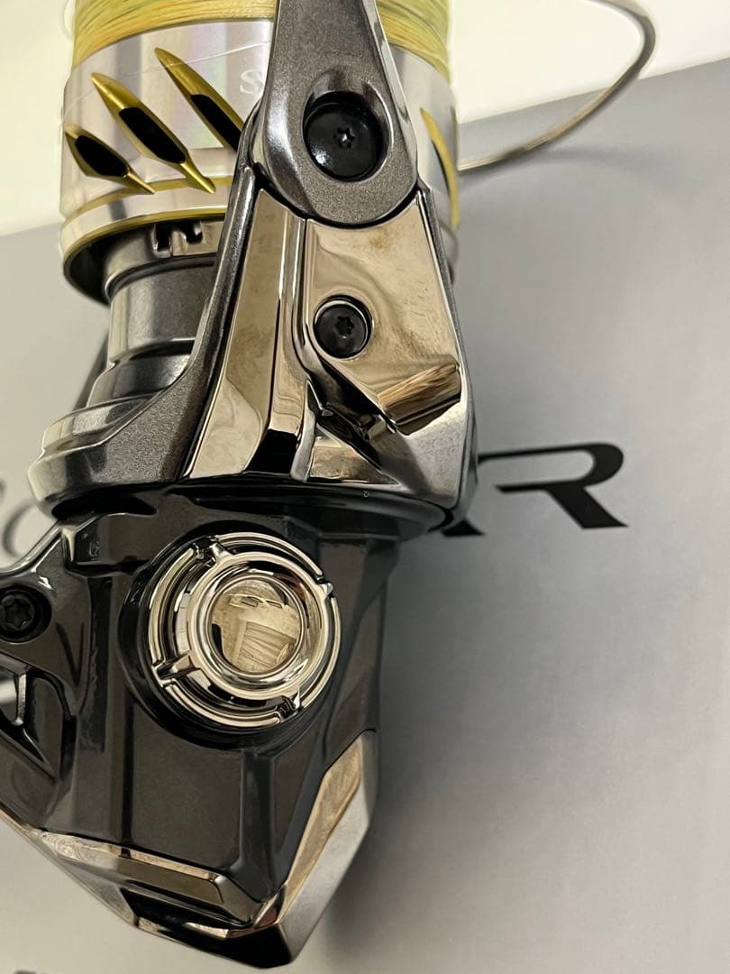 【極美品】シマノ 25ソアレXR C2000SSPG エリアトラウト・アジングに