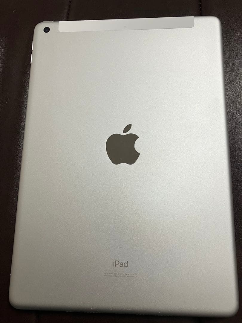 Apple iPad (第7世代) シルバー 32GB