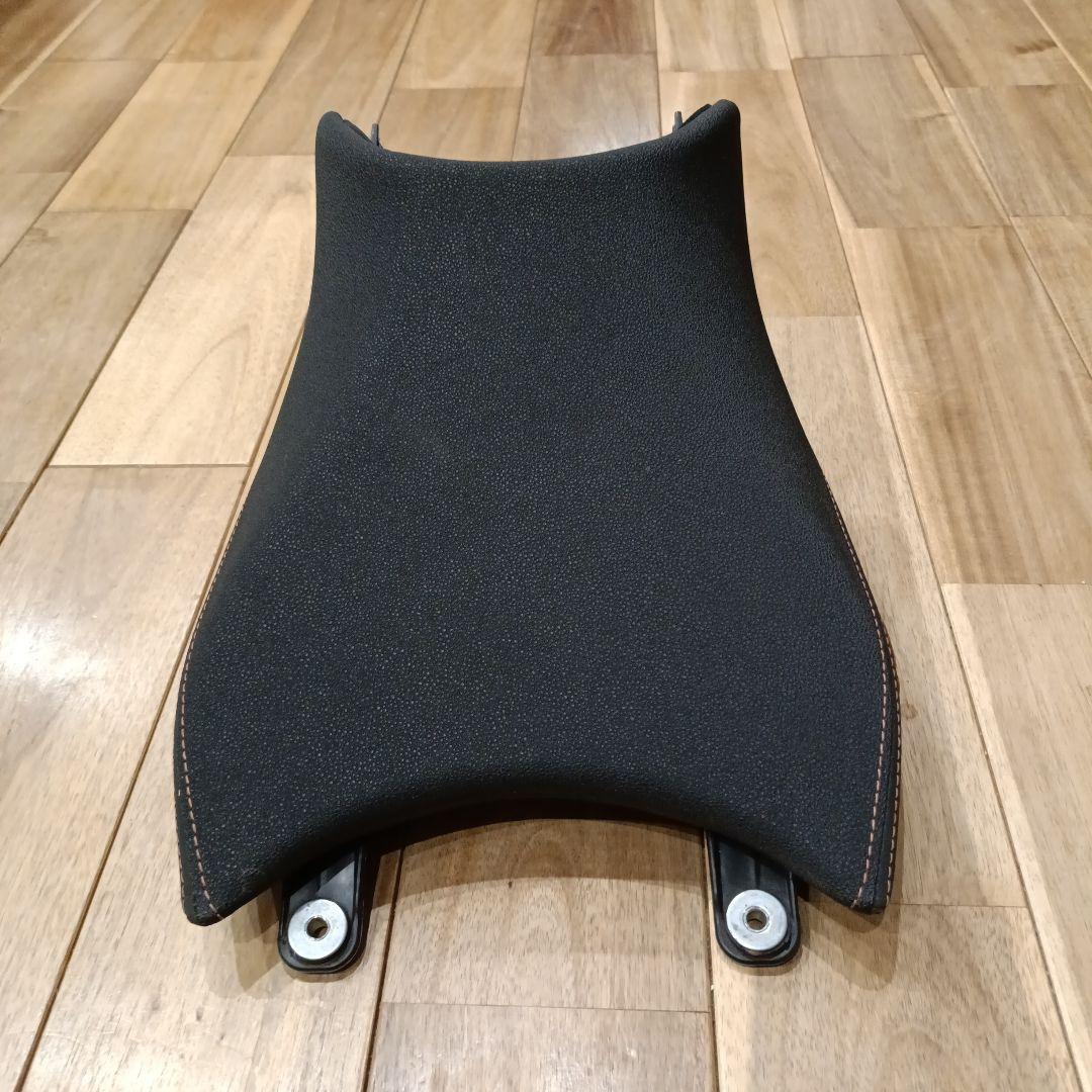 快適　格安　美品　KTM パワーパーツ エルゴシート 125〜390 DUKE