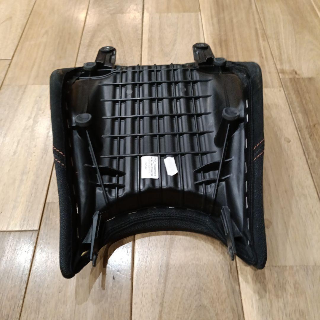 快適　格安　美品　KTM パワーパーツ エルゴシート 125〜390 DUKE