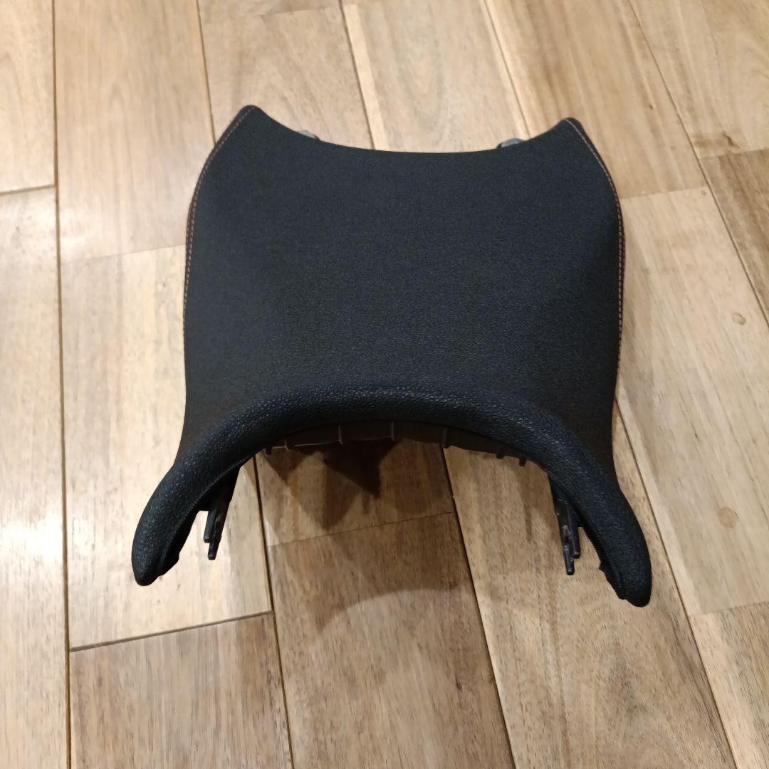 快適　格安　美品　KTM パワーパーツ エルゴシート 125〜390 DUKE