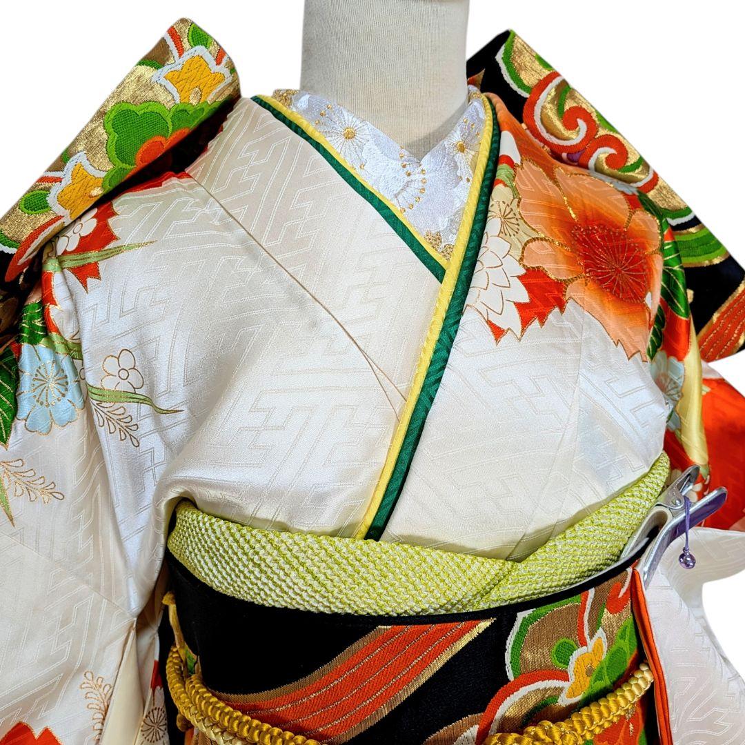 【振袖セット】花取り模様　金駒刺繍　白　オレンジ　6点セット　正絹　アンティーク