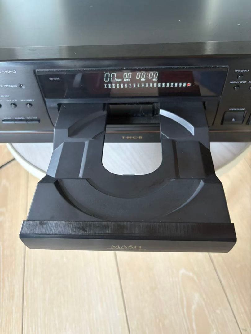 Panasonic パナソニック CDプレーヤー　SL-PS840