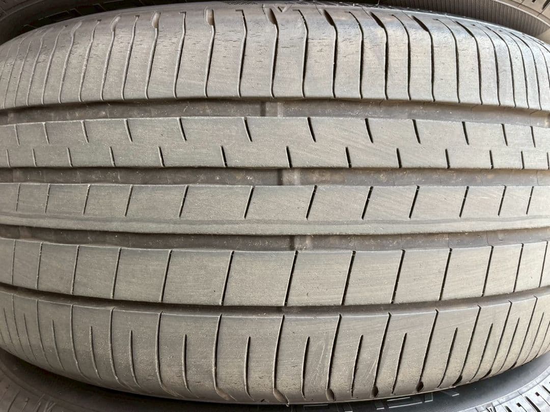 よ*い様 ダンロップ 225/50R17 バリ山 夏タイヤ サイレントコア 4本