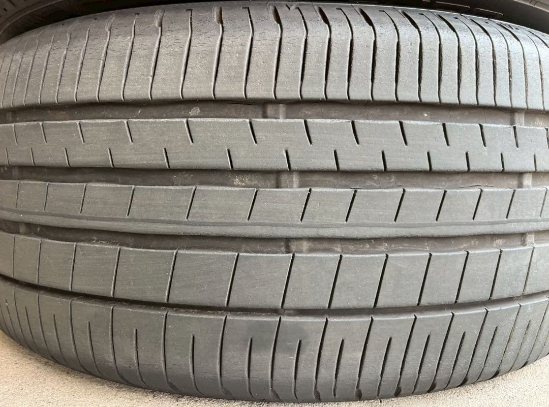 よ*い様 ダンロップ 225/50R17 バリ山 夏タイヤ サイレントコア 4本