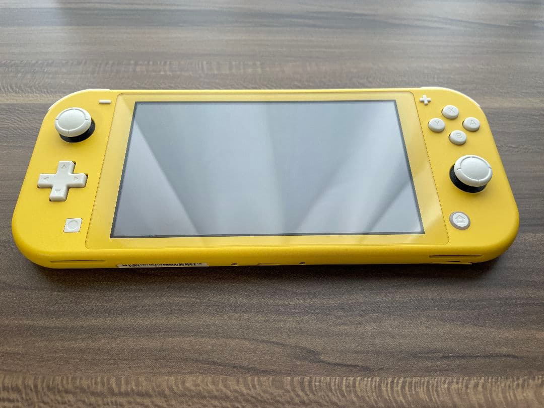 Nintendo Switch Lite 本体 イエロー 充電器・SDカード付き