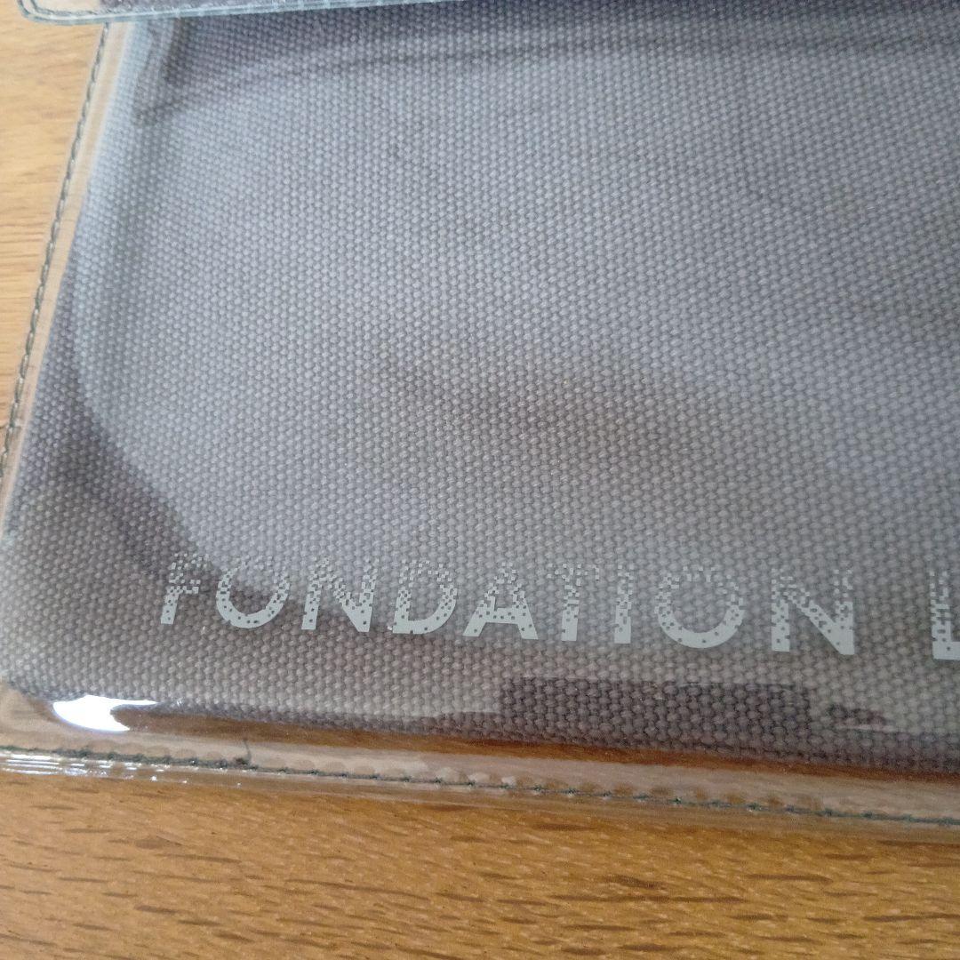 ルイ・ヴィトンLOUIS VUITTON FONDATION クラッチバッグ新品