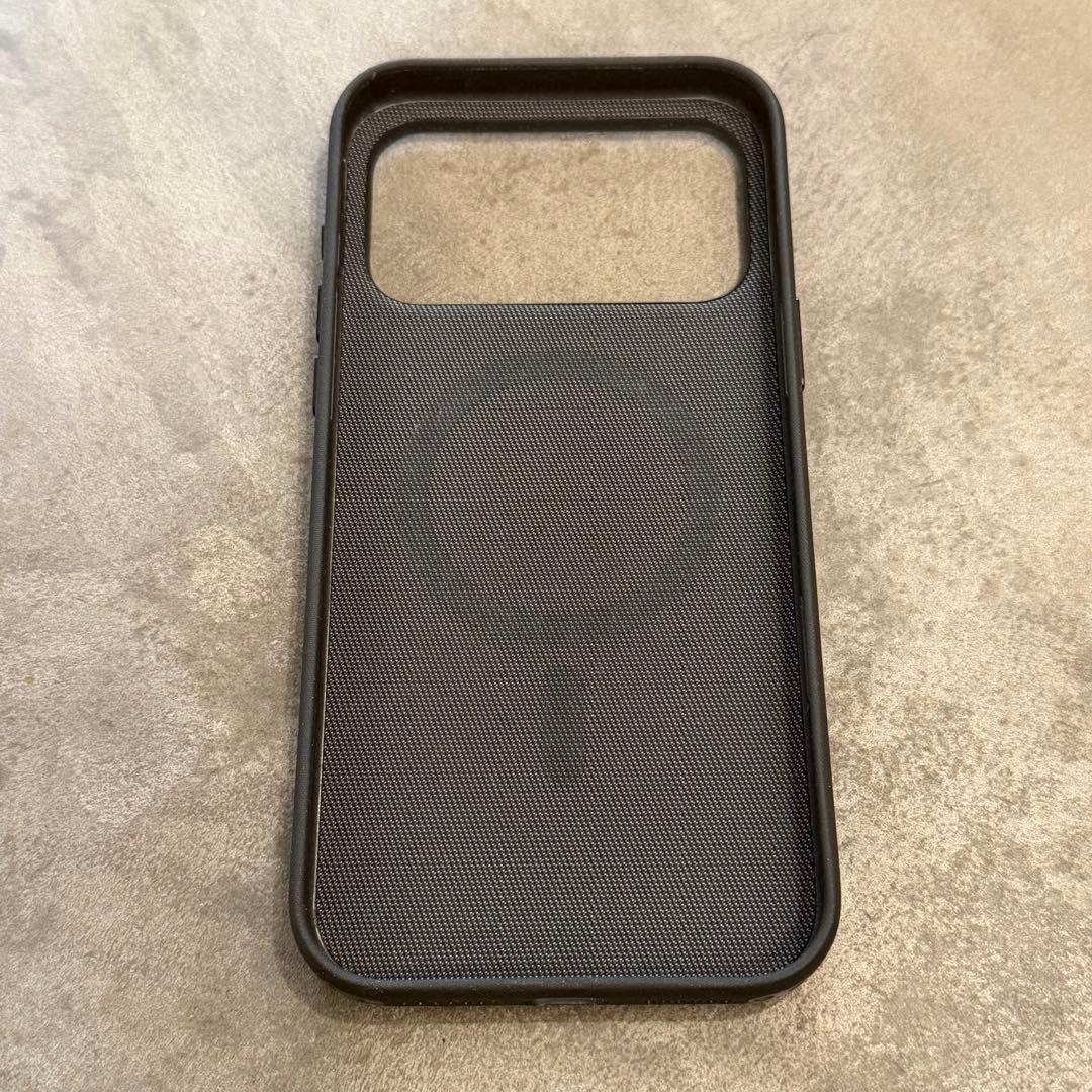 iPhone 17 Pro Max Apple純正 ファインウーブンケース