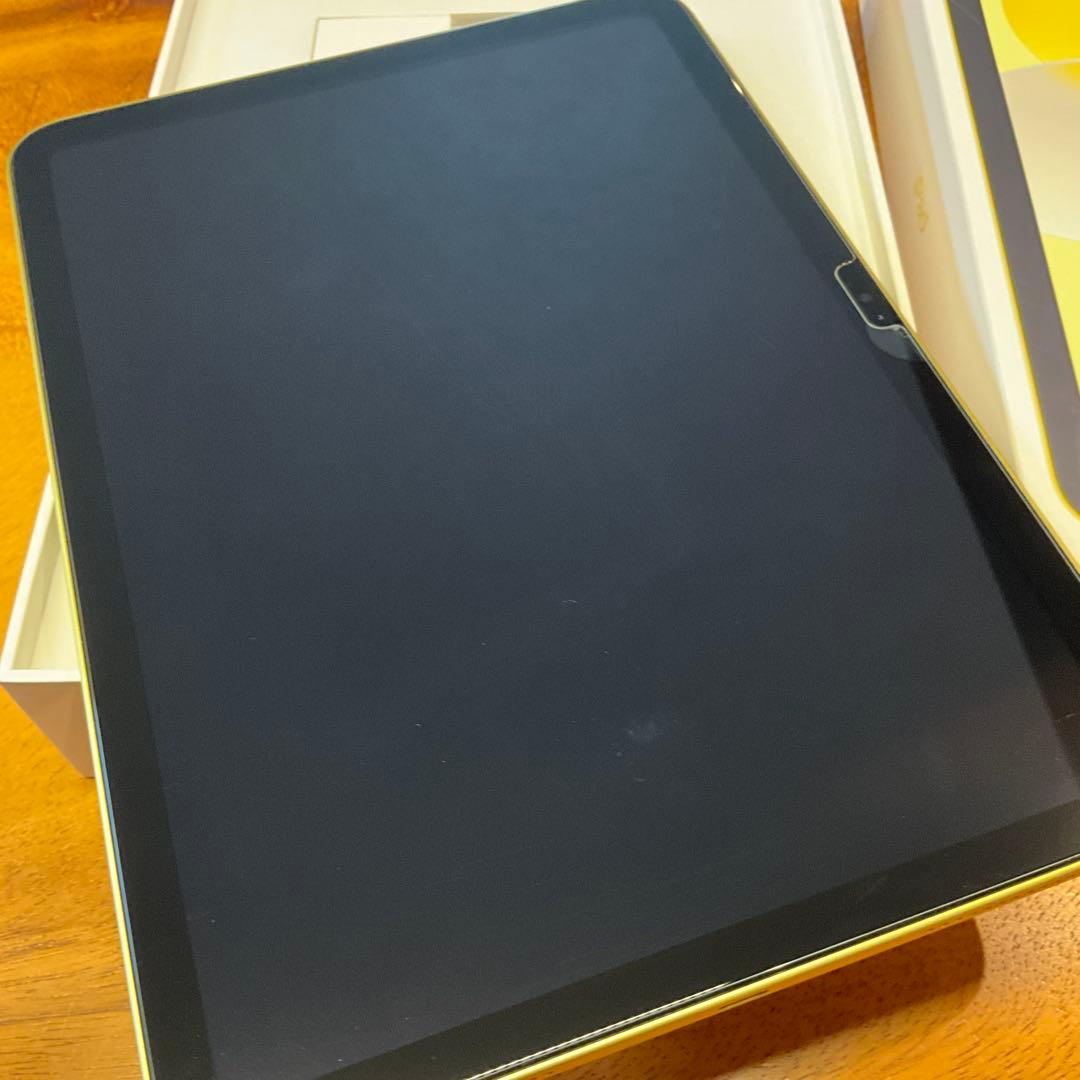 iPad (A16) イエロー