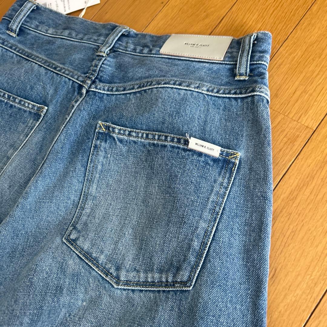 ニコアンド　新品タグ付き　【WILLIAM B.ELIOTT】カーブデニムパンツ