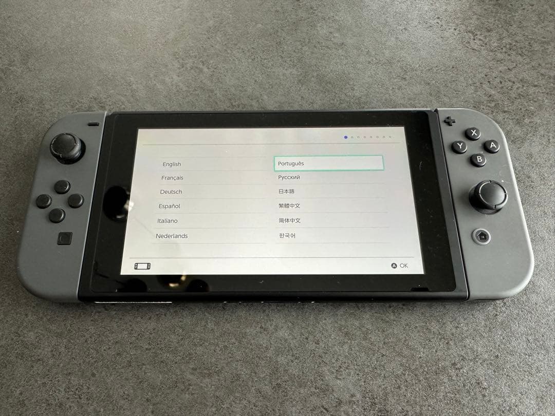 Nintendo Switch 本体 ブラック　美品　初期化　動作確認済み
