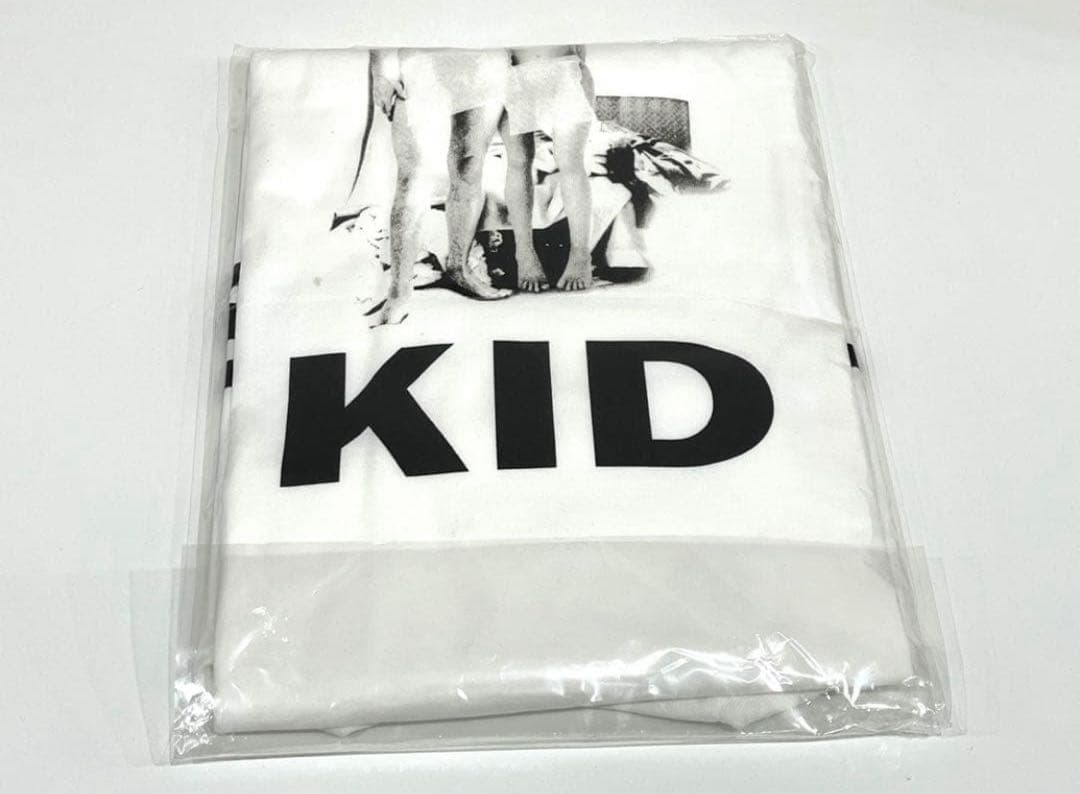 f199 新品　限定　セントマイケル　The Kid Laroi Tシャツ　XL