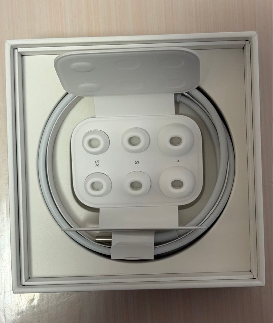Apple AirPodsPro第2世代 充電ケースのみ 新品未使用