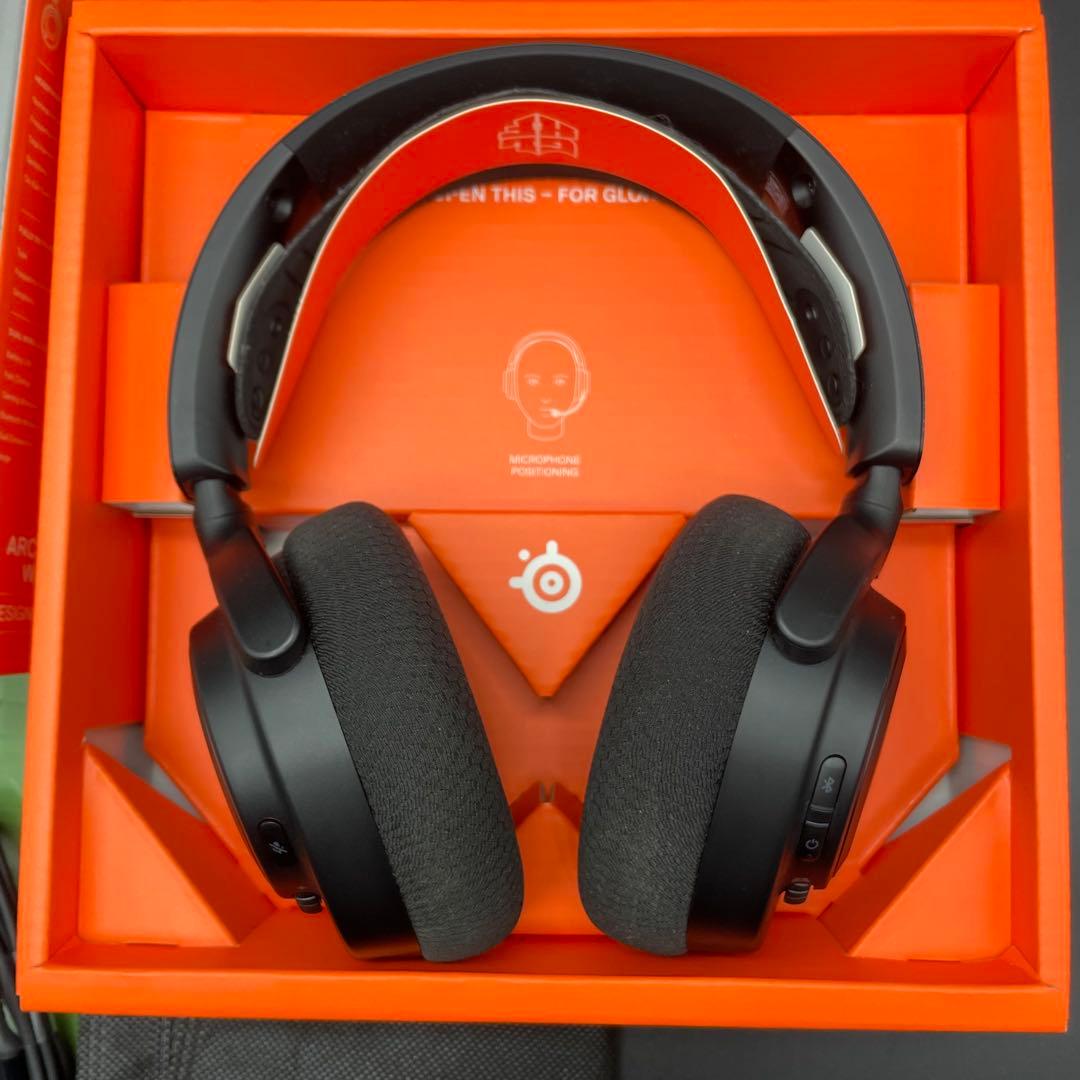 ◯SteelSeries Arctis Nova 7 ワイヤレスヘッドセット