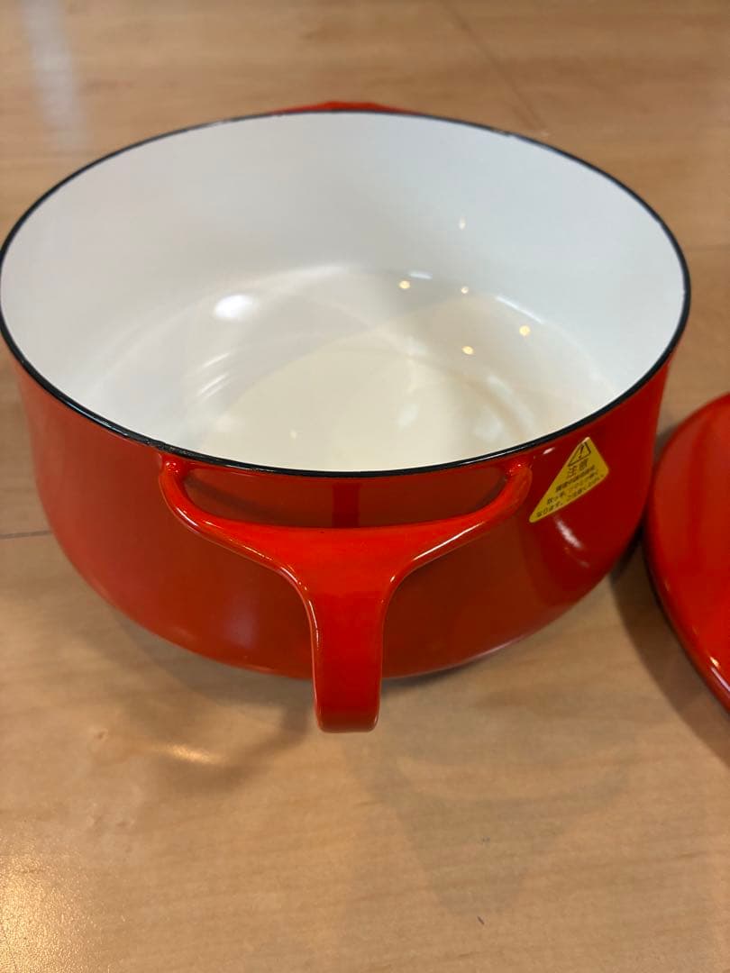 未使用品　DANSK ダンスク コベンスタイル 両手鍋 18cm ホーロー　赤