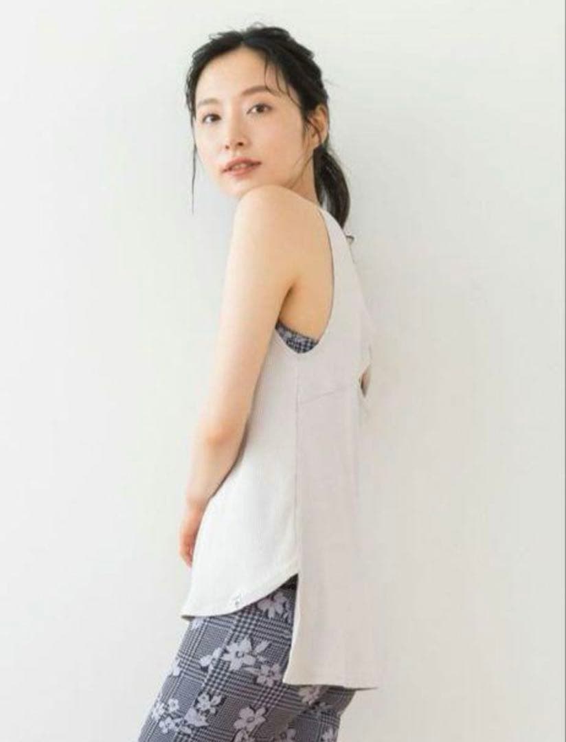 【新品未使用】 SUKALA チェックセパレートツイストタンクトップ　S