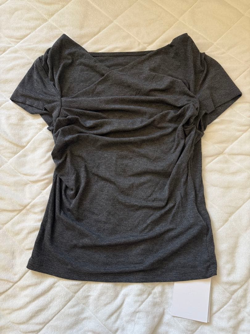 【OHOTORO】2way shirring half top グレー、黒