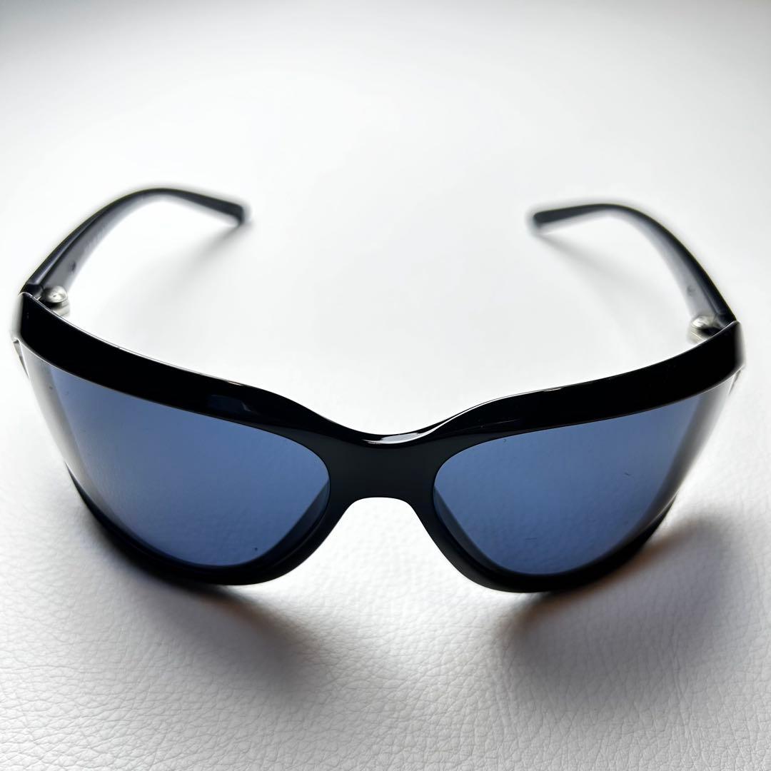 【PRADA サングラス SPR 14G】ブラック　ブルー　GACKT着用