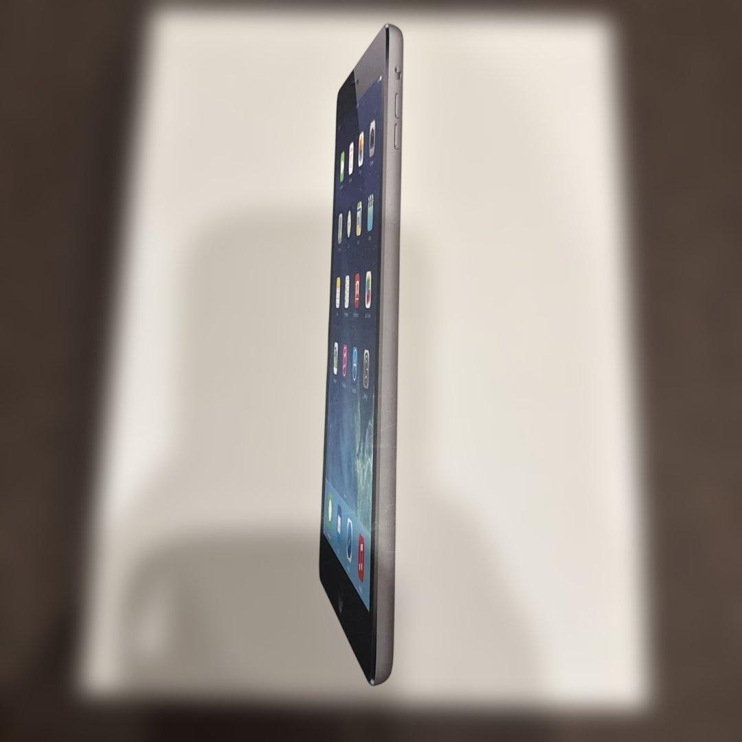 K3-20 iPad Air 第1世代 本体 64GB WiFi
