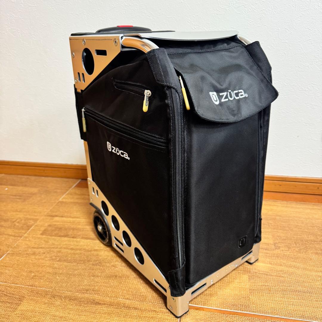 ZÜCA ブラック キャリーケース　　カバー付き