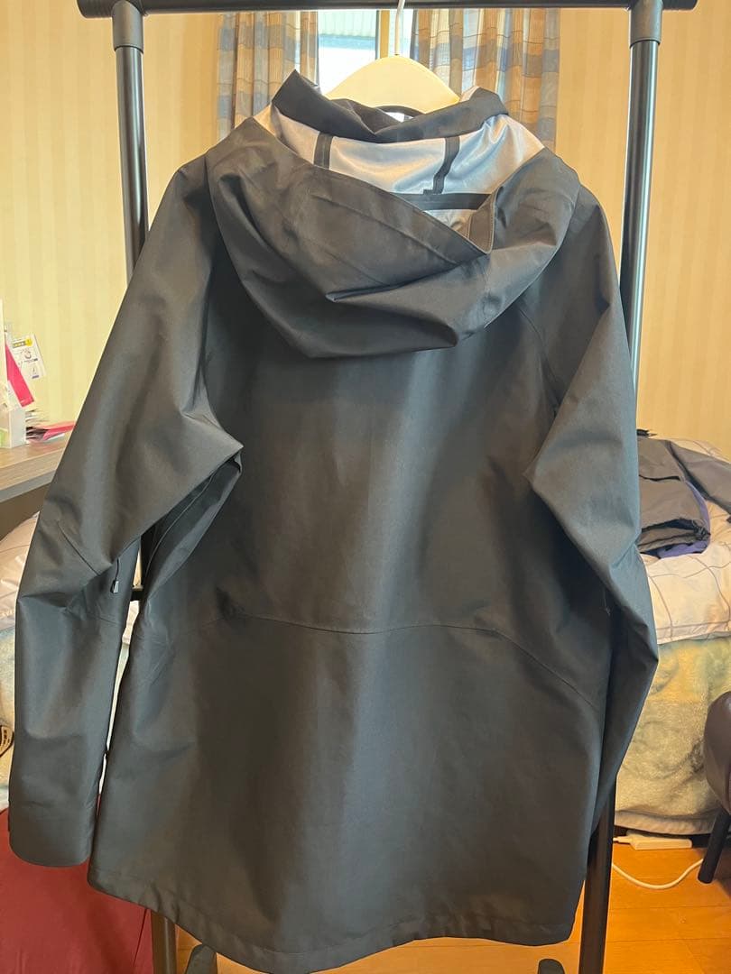 Burton スノーボードジャケット　241 パンツ