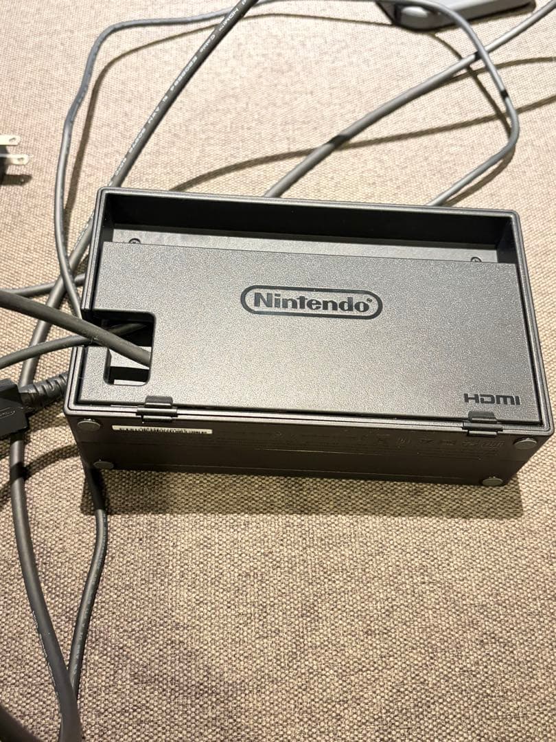【匿名配送】Nintendo Switch 初代　本体