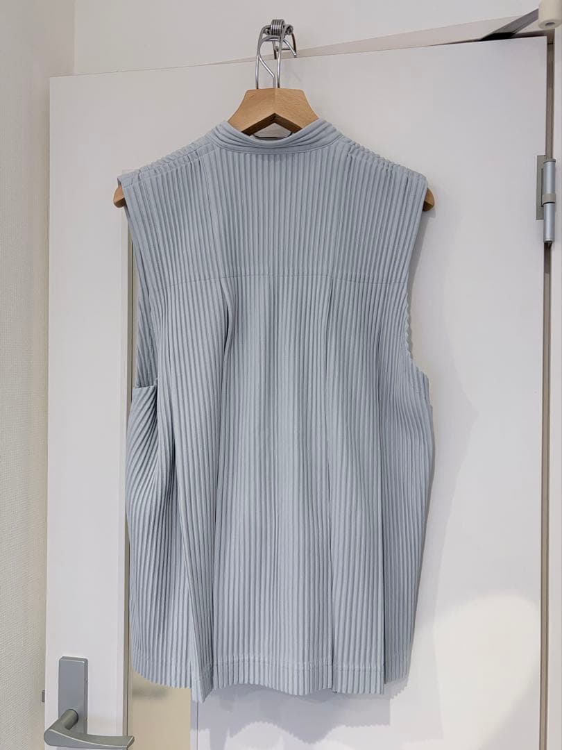 HOMME PLISSE オムプリッセイッセイミヤケ TUCKED ベスト