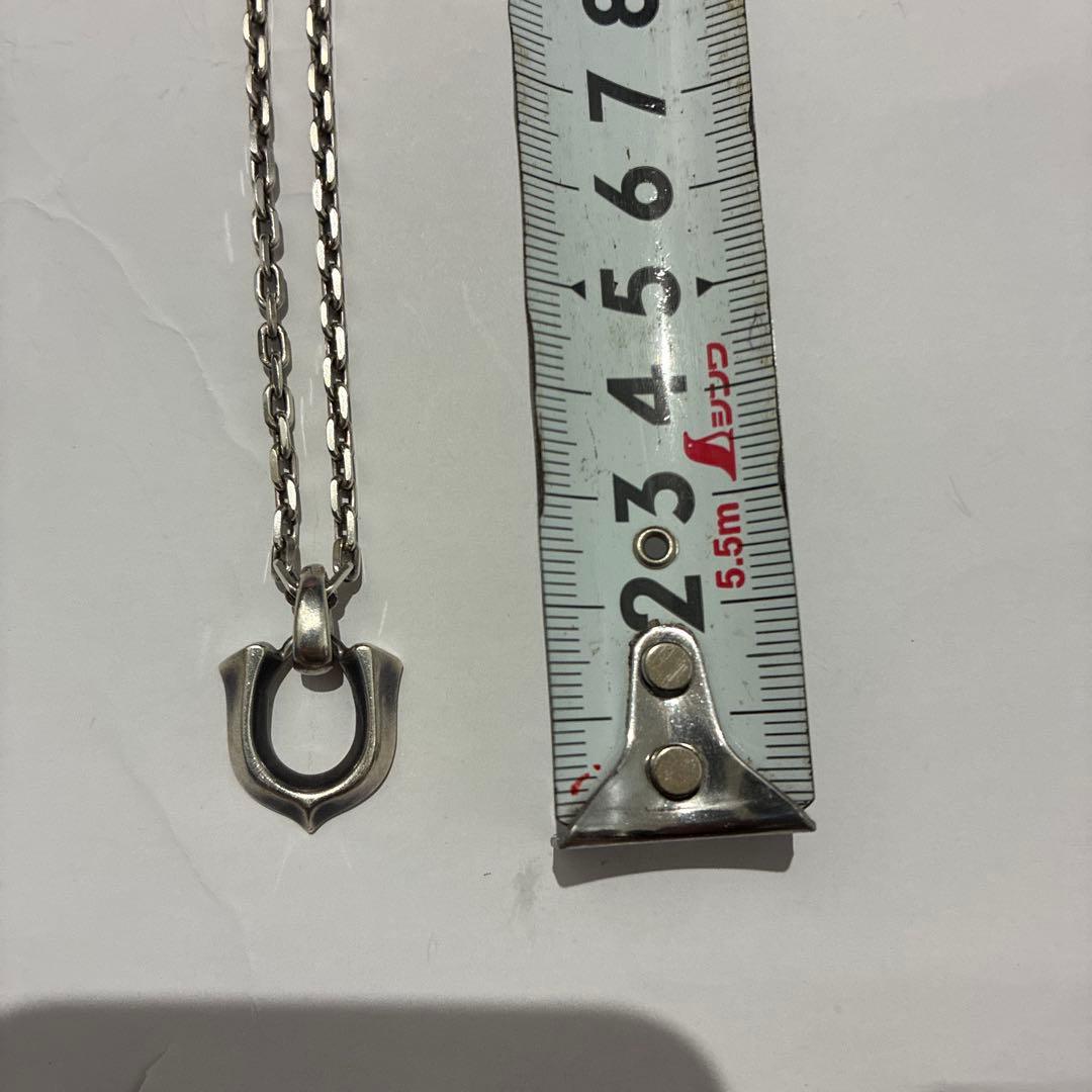 シルバー 、ホースシューチェーンネックレス