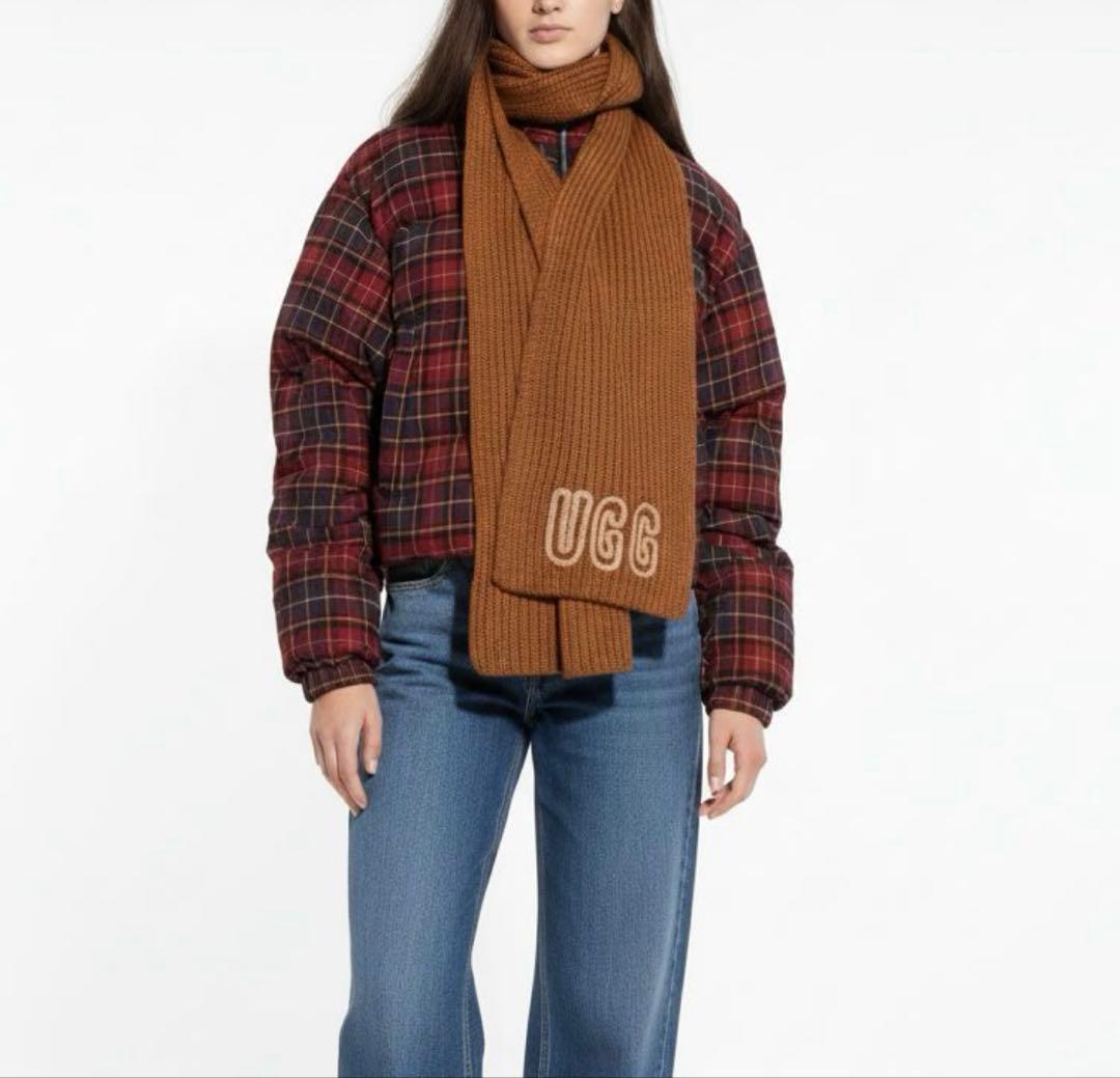 UGG マフラー テコ