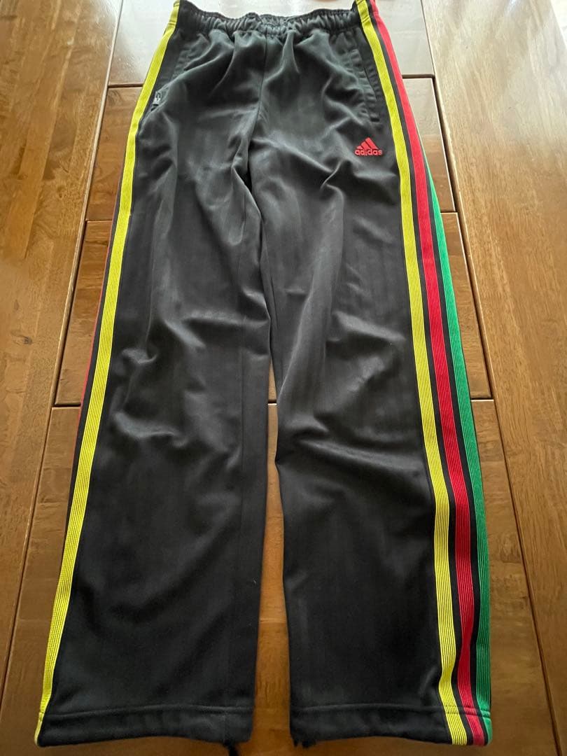adidas ラスタカラージャージ上下セット ブラック　レゲエ