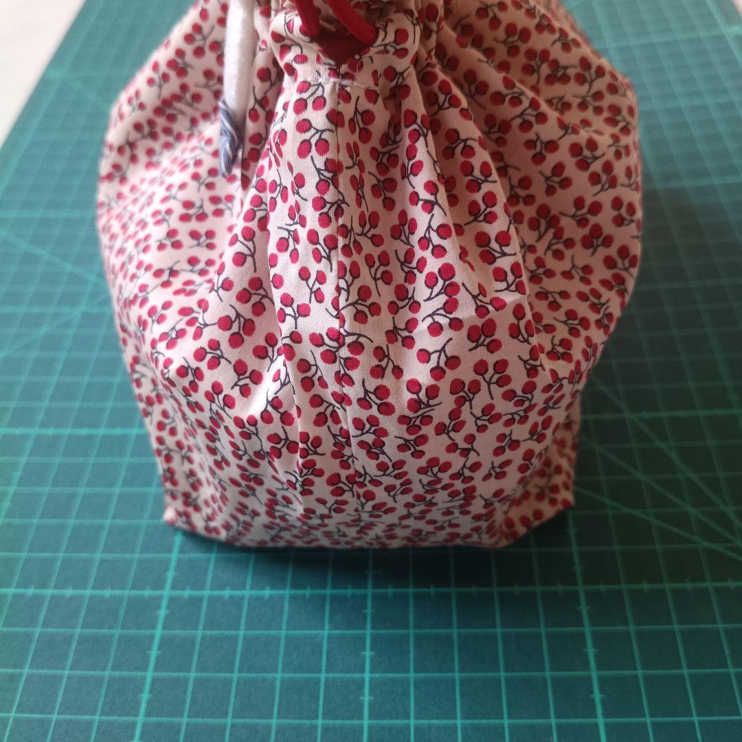 リバティ　ネリー❀アップリケ付き巾着袋❀ハンドメイド