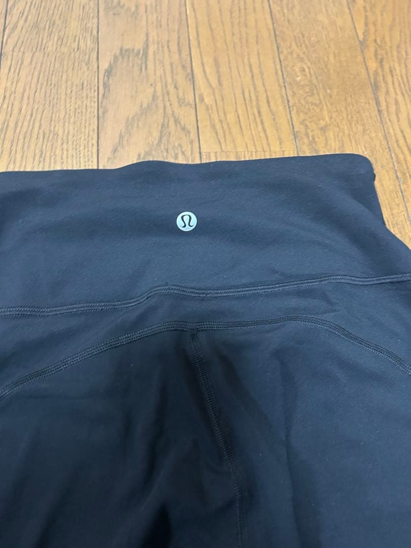 lululemon Groove スーパーハイライズフレアパンツ