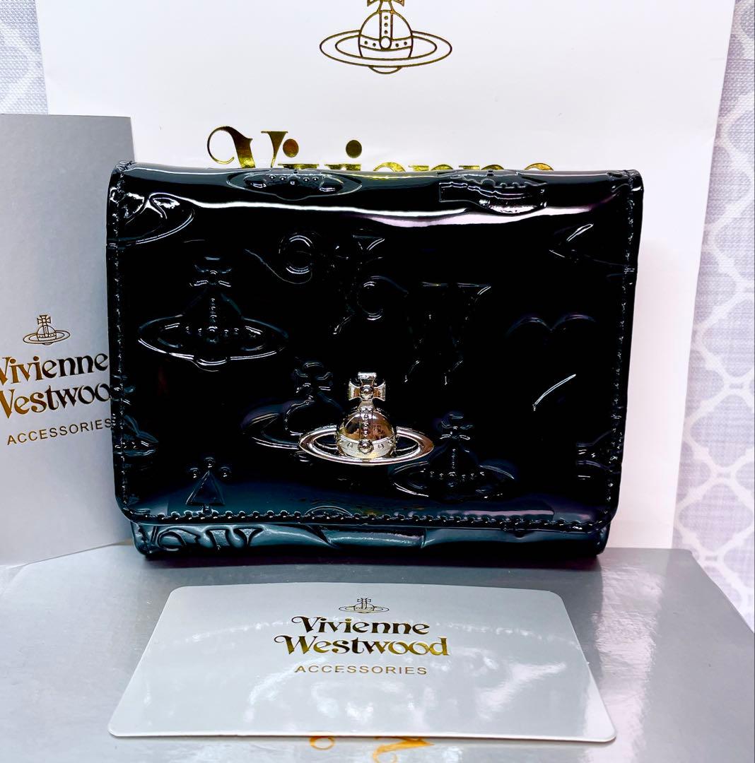 【内側に素敵な柄♡新作】Vivienne Westwood 折財布 エナメル黒