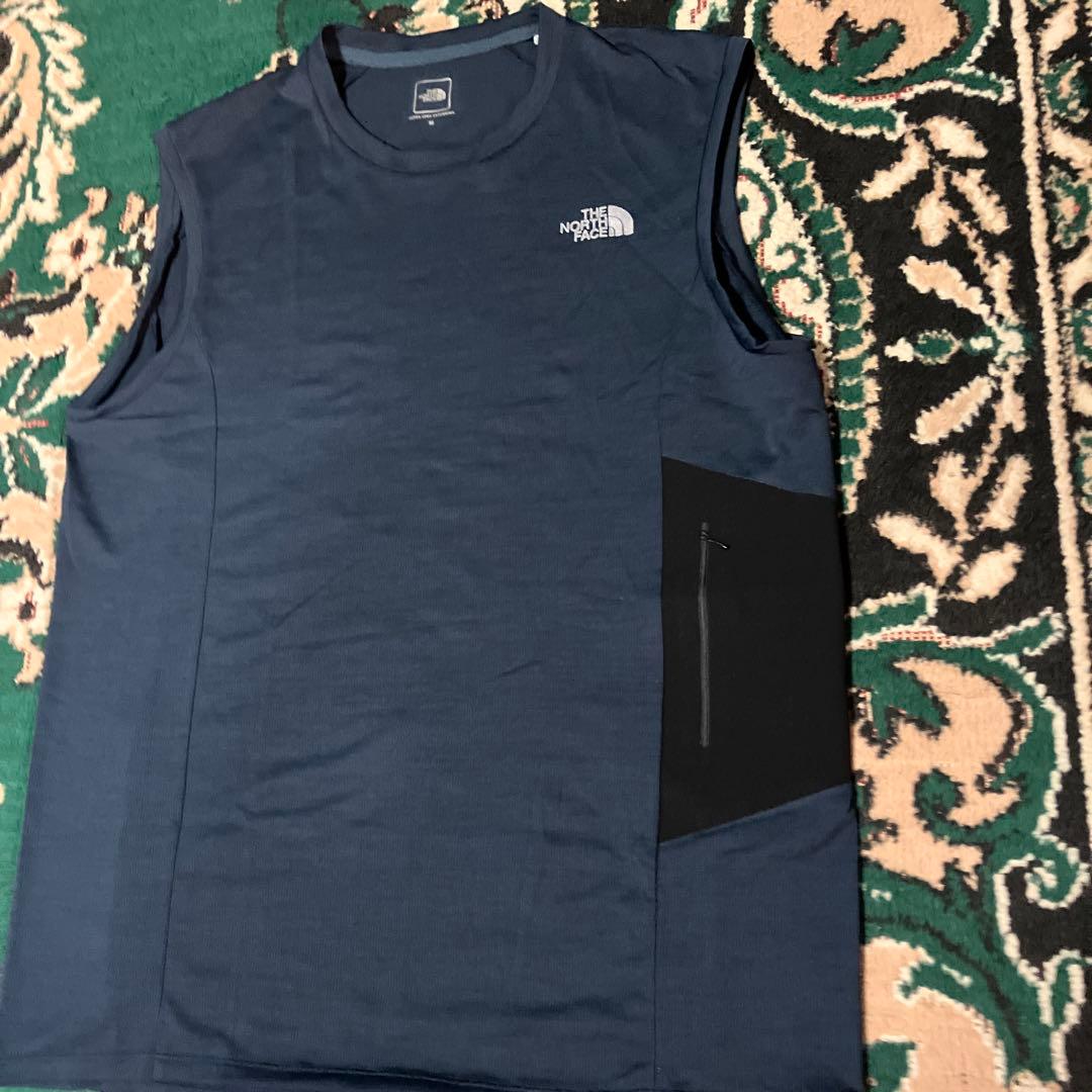 美品　THE NORTH FACE ノースリーブ　シャツ　ドライ　ネイビー　M