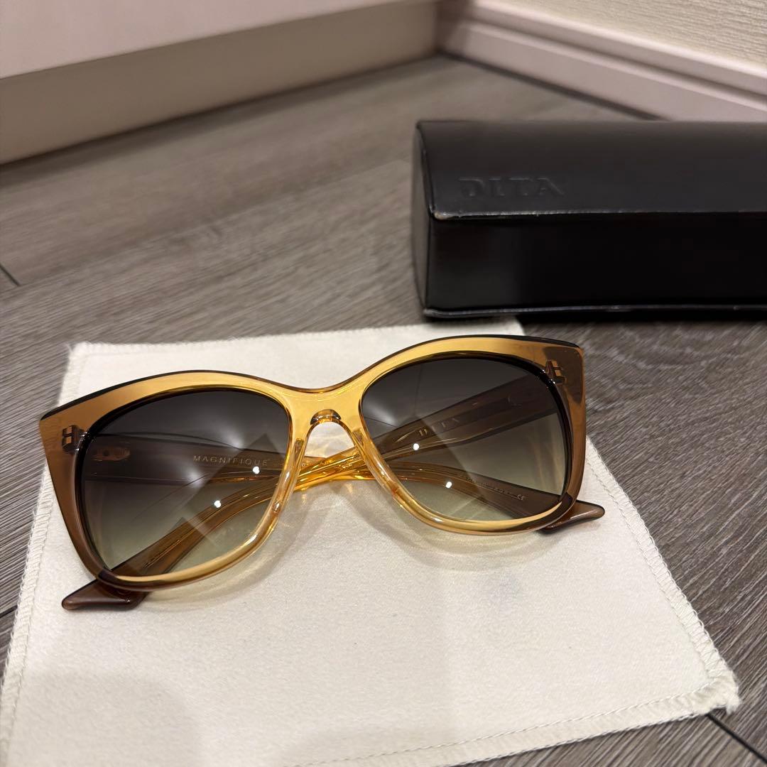 Dita キャットアイ サングラス グラデーションレンズ
