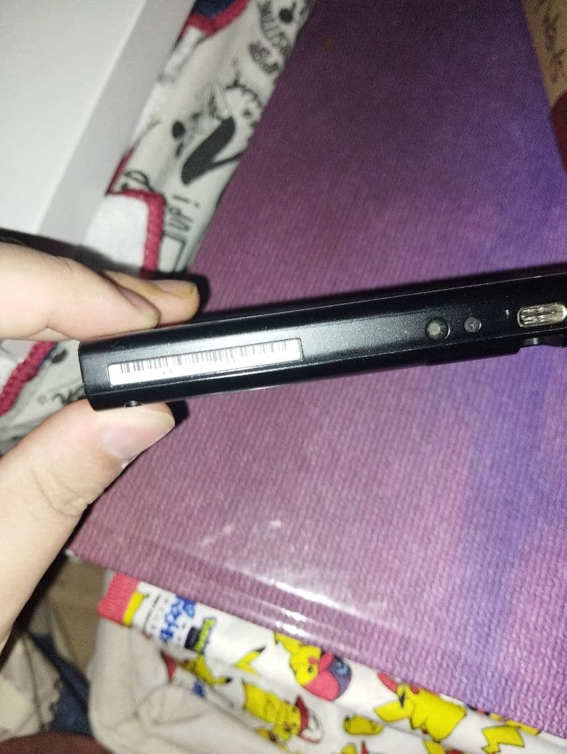 Nintendo Switch 本体のみ ジョイコンなし