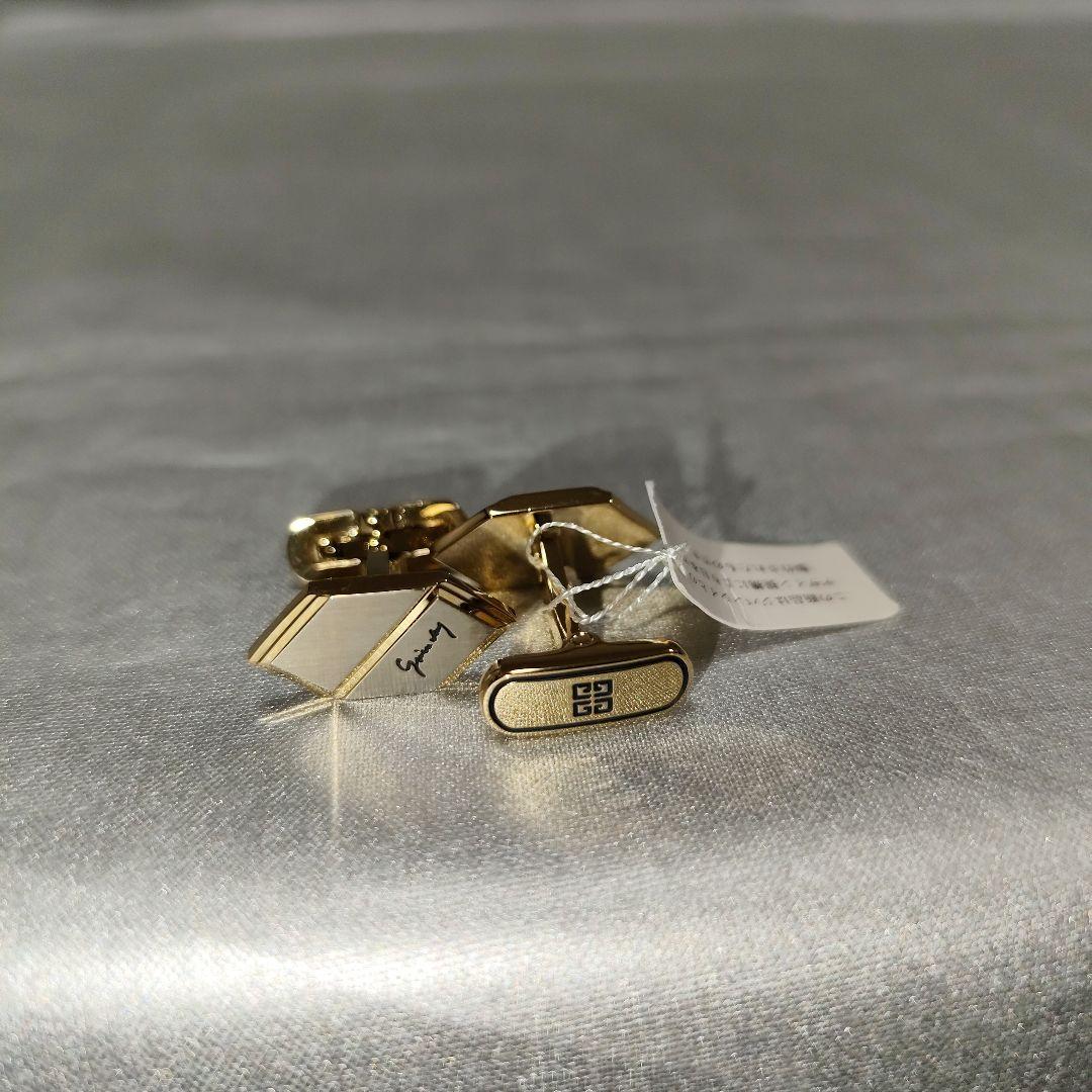 【未使用】GIVENCHY カフス(4セット) & ネクタイピン(1本) セット