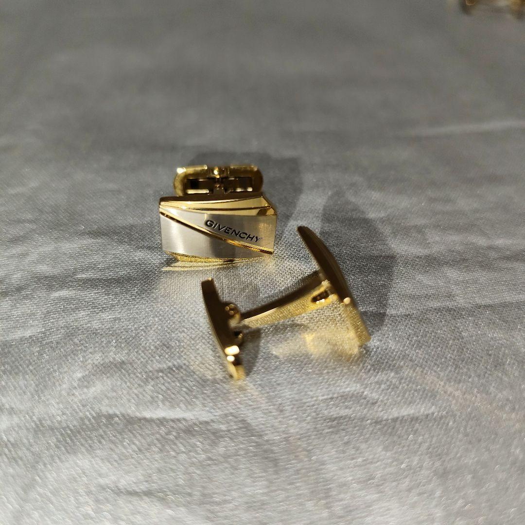 【未使用】GIVENCHY カフス(4セット) & ネクタイピン(1本) セット